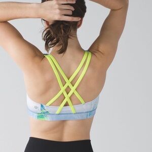 Lululemon Energy Bra Wind Chill White Lullaby / Ray 6